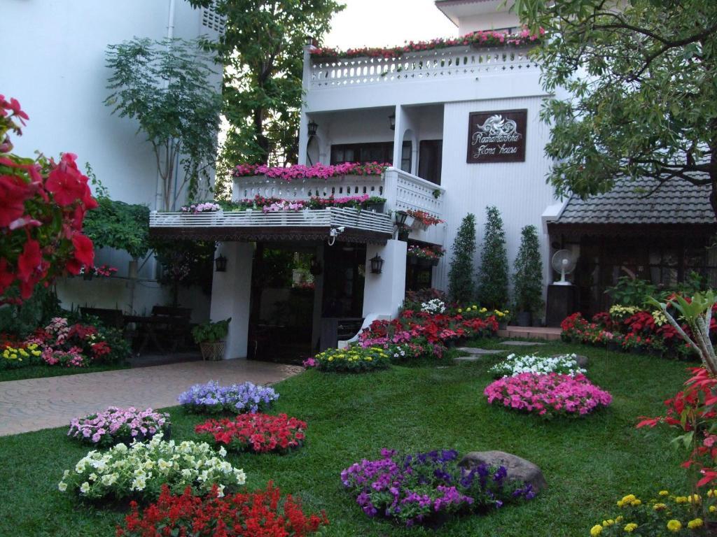 Hotel Rachamankha Flora House Chiang Mai Exterior foto